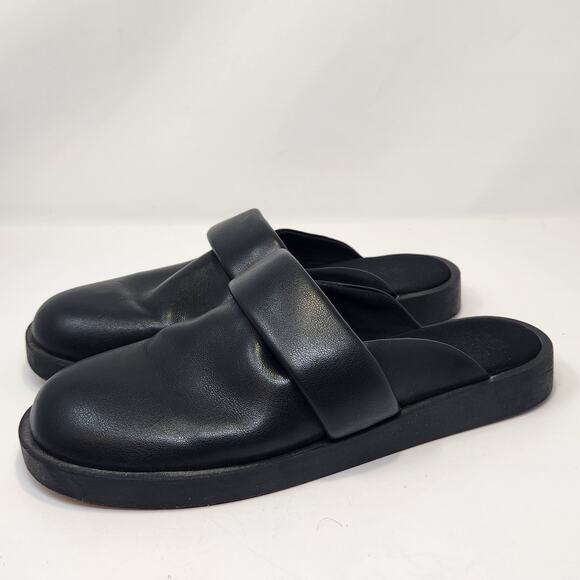 MNG Mango Black Faux Leather Slip On Mule Sze 41 US 10 Cushioned Closed Toe Flat - Picture 4 of 8